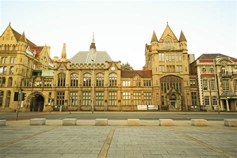 Manchester Museum | Dreamhouse Apartments