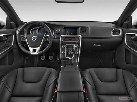 2016 Volvo V60: 69 Interior Photos | U.S. News