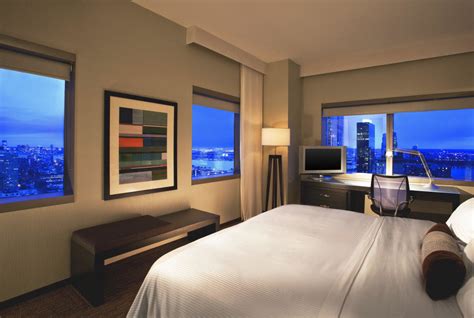 "Premium Deluxe Corner King Room" Hotel The Westin New York at Times ...