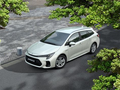 Suzuki reveals pricing and specs for Swace hybrid estate