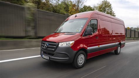 Electric Mercedes Sprinter Van Travels Nearly 300 Miles on a Single ...