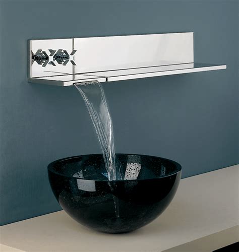 WALL MOUNT LAVATORY FAUCET