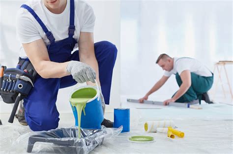 Why You Should Work With A Painting Contractor For Your Home?