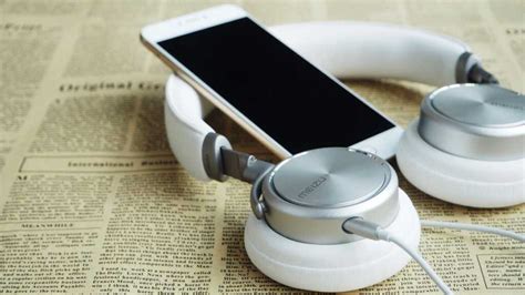 8 Best Binaural Headphones Reviews And Buying Guide