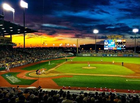 Sunsets at ballparks: BATON ROUGE, LOUISIANA The LSU Tigers in the game ...