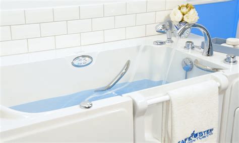 Is it Time to Install a Walk-In Tub? - Safe Step Tubs Canada