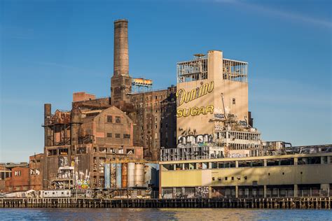 The Urban Lens: See the last photographs of the abandoned Domino Sugar ...