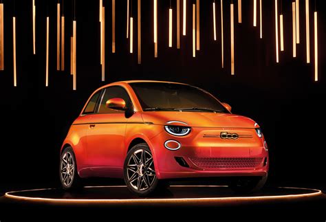 Fiat 500 reinvented as all-electric city car for 2020 | Autocar