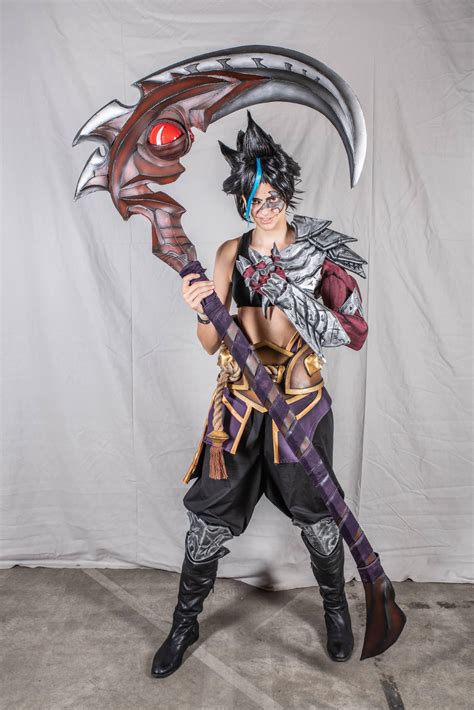 My Kayn cosplay from 2018! Its a crossplay ;) Should I do the Rhaast ...