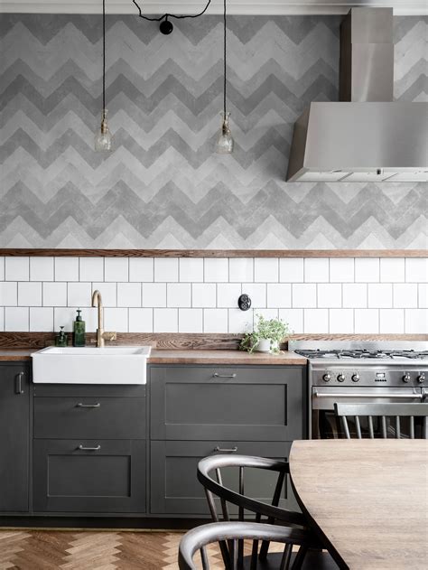 Chevron, Gray custom-fit wallpaper - Boråstapeter