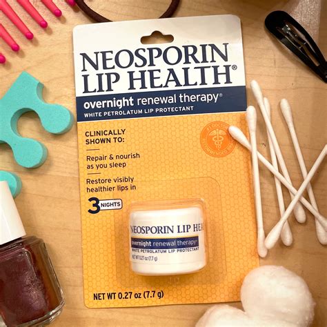 Neosporin Lip Health Overnight Renewal Therapy, 0.27 OZ | Pick Up In ...