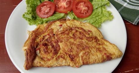 Resep Telur Dadar Pedas oleh Dapur Deis - Cookpad