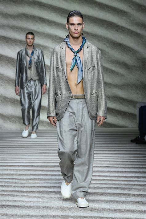 Men's Spring 2023 Fashion Trend: Relaxed Suiting