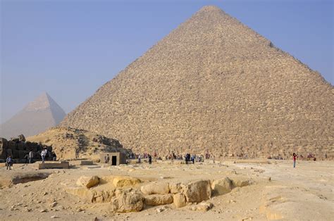 Pyramid of Cheops (2) | Giza Pyramid Complex | Pictures | Egypt in ...