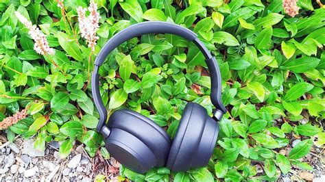 Microsoft Surface Headphones 2 review | TechRadar