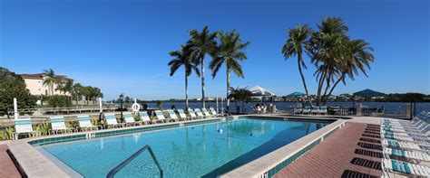 Siesta Key Beachfront Hotel Resort | The Palm Bay Club Siesta Key