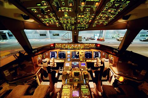 Boeing 777 Cockpit Wallpapers - Wallpaper Cave