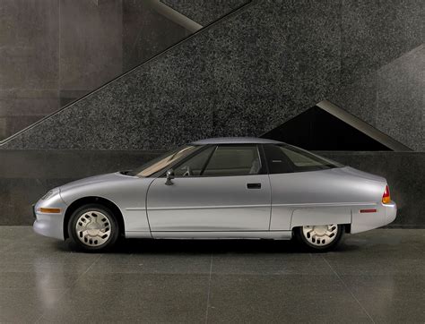 EV1 Electric Car | National Museum of American History