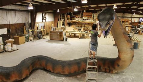 JZG Unveils Titanoboa Replica - the Largest Snake that Ever Lived ...