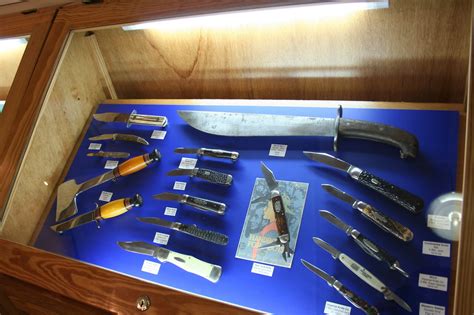 The Carpetbagger: The National Knife Museum