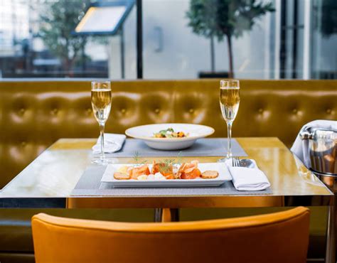 Luxury Dining in London | Blakemore Hyde Park 4-Star Hotel