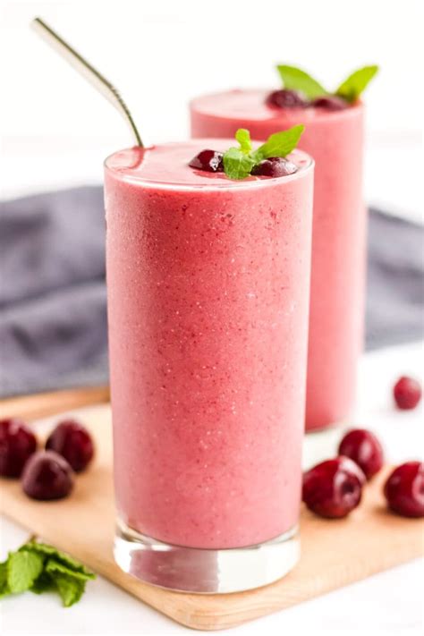 Easy Cherry Smoothie Recipe | YellowBlissRoad.com