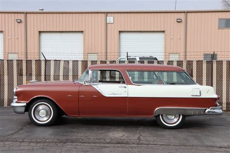 1955 Pontiac Star Chief | Midwest Car Exchange