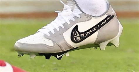 Deebo Samuel Wears Dior x Air Jordan 1 Low Cleats - Sports Illustrated ...