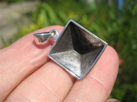 925 silver Egyptian Pyramid pendant necklace A16 – JK Silver