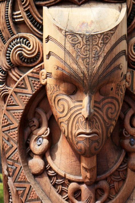 Maori carvings, New Zealand/ or Aucland, #alwaysabouttechnique | Mokos ...