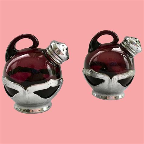 Farber Bros/Cambridge Glass Amethyst Salt and Pepper Shakers in 2020 ...