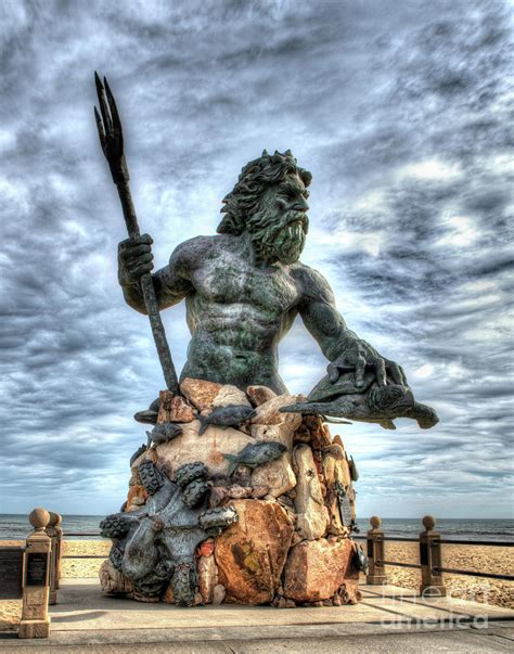 Neptune Statue Virginia Beach, 21 Beautiful Adventurous Things To Do In ...