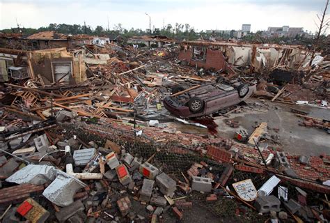 Tornado hits Tuscaloosa - April 27, 2011 | The Spokesman-Review