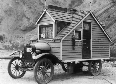 Vintage Motorhomes - Coffs Coast Holiday Parks