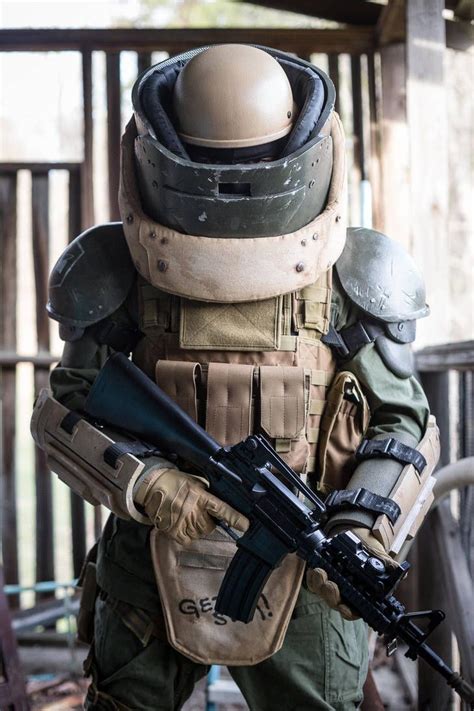 https://www.deviantart.com/tylercairnsart/art/COD-Juggernaut-Cosplay-2 ...