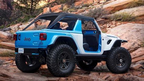 Jeep Wrangler Magneto 2.0 Concept: More Power To Electrify The Trail