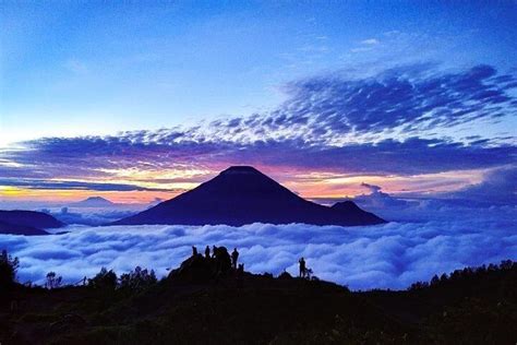 Sikunir Sunrise & Dieng Plateau Start Yogyakarta