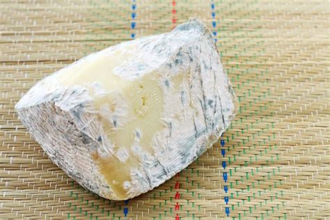 Why Does Cheese Go Moldy in the Fridge? – topfoodinfo.com