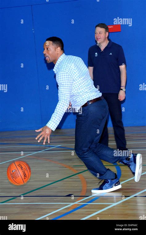 MIB3 star Will Smith attends a "Men In Black Team GB" photocall at the ...