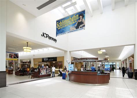 Welcome To Broadway Square® - A Shopping Center In Tyler, TX - A Simon ...