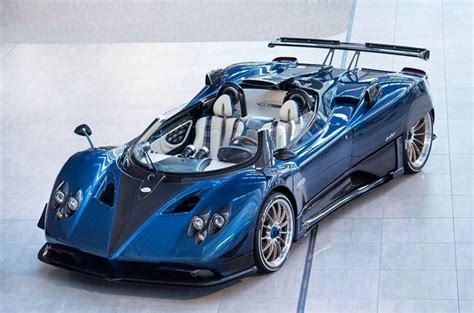 Pagani Zonda HP Barchetta is ultra lightweight ‘finale’ model | Autocar