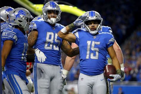 Detroit Lions vs Tampa Bay Buccaneers: Live updates, score, TV channel ...