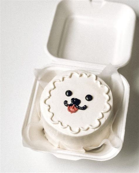 Bento tort White dog - Vanilla.az