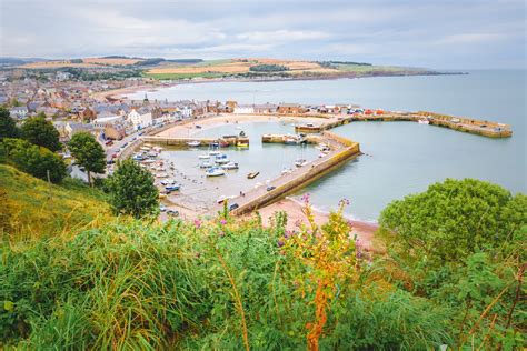 Stonehaven Visitor Guide - Attractions, Accommodation & more