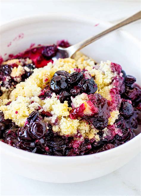 Blueberry Crumble - Vintage Kitchen Notes