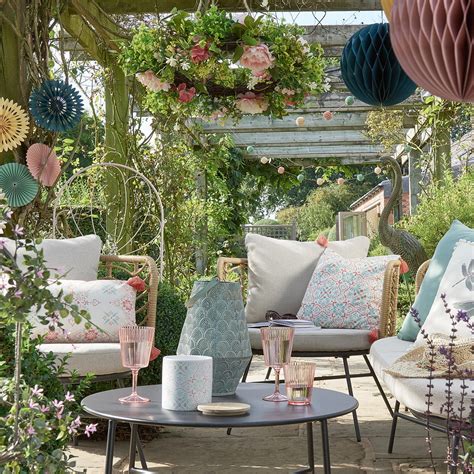 Garden furniture ideas: 10 ways to style your outdoor space | Ideal Home