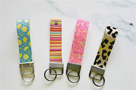 Sale > faux leather keychains cricut > in stock