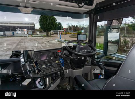 Semi truck interior hi-res stock photography and images - Alamy