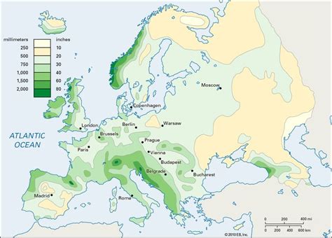 Europe and the United Kingdom Average Yearly Annual Precipitation | Map ...