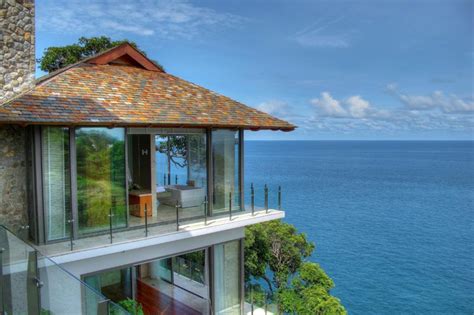 Beautiful Homes On The Cliff; Villa Liberty | Architecture ...